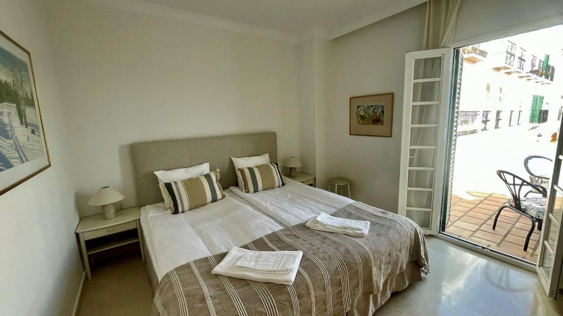 Nyaraló Luxury Townhouse Sea Views 10 Min From Puerto Banus Villa Marbella